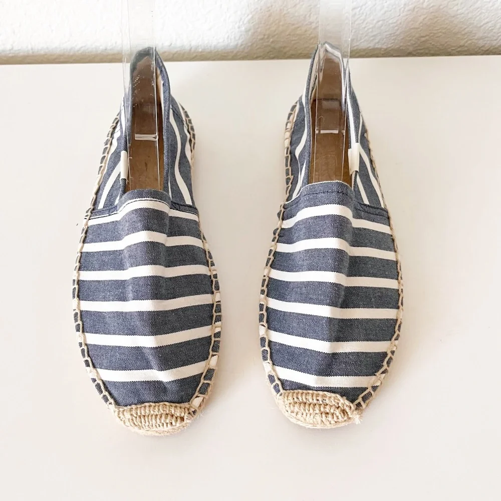Soludos blue white